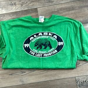 Show your affection for the 49th state! NWT